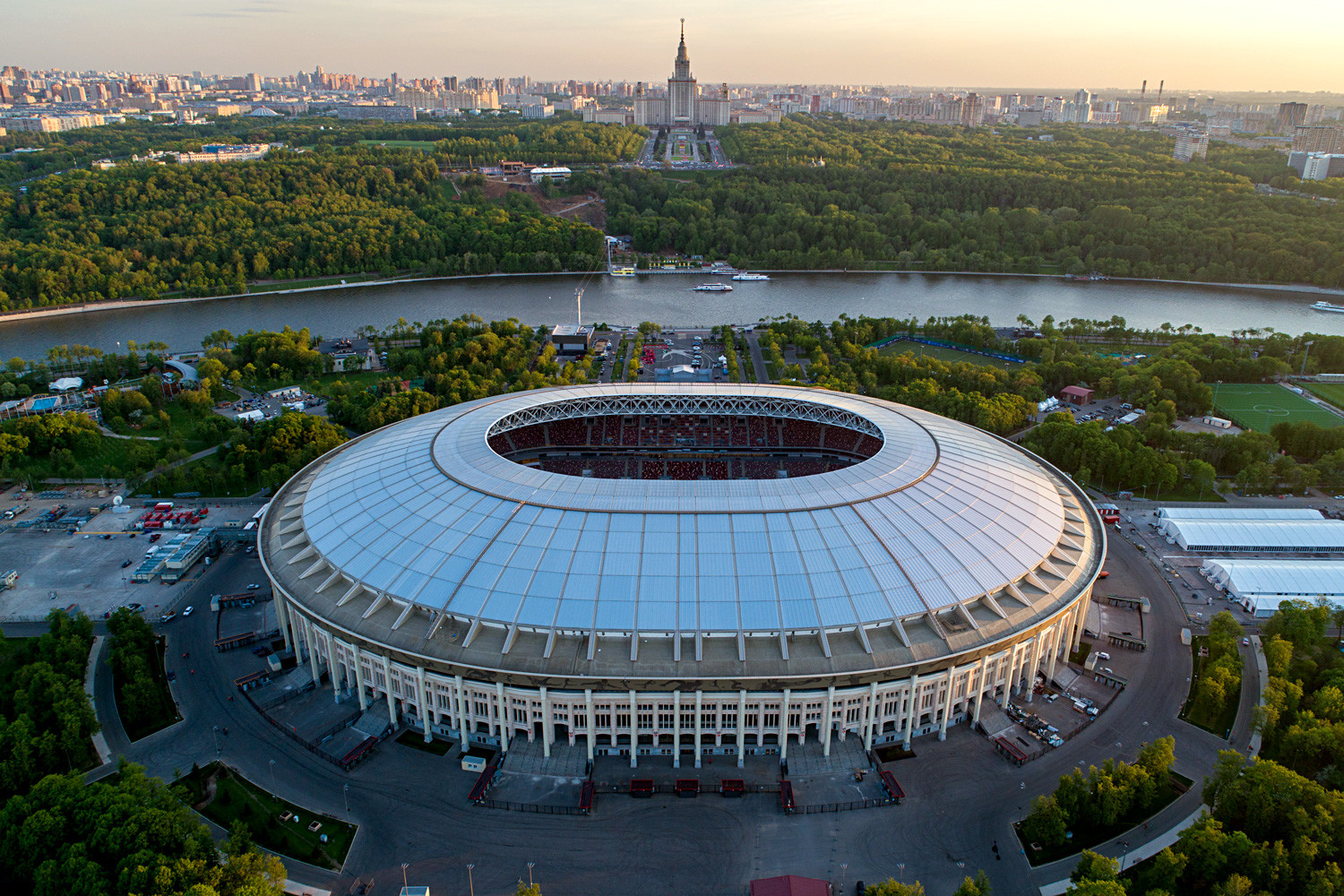 Финал Кубка России по футболу пройдет в «Лужниках»
